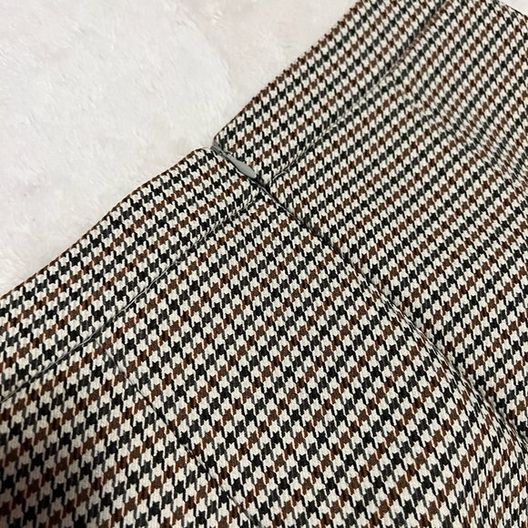4/$20 - H&M houndstooth pencil skirt women’s size 6 - Picture 6 of 10
